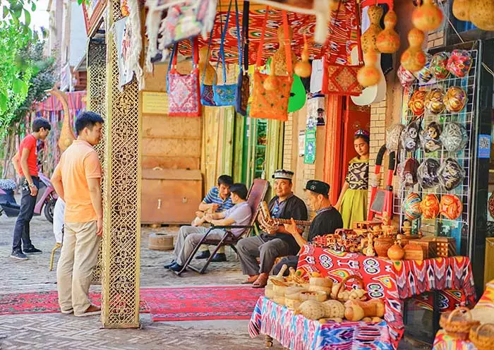10 Days Classic China Silk Road: Xian, Mogao Caves & Kashgar itinerary