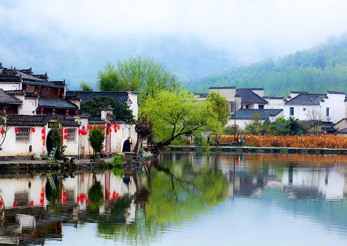 11 Days Shanghai Huangshan Xian Beijing Group Tour gallery 6